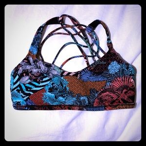 Lululemon Free To Be *Wild Sports Bra